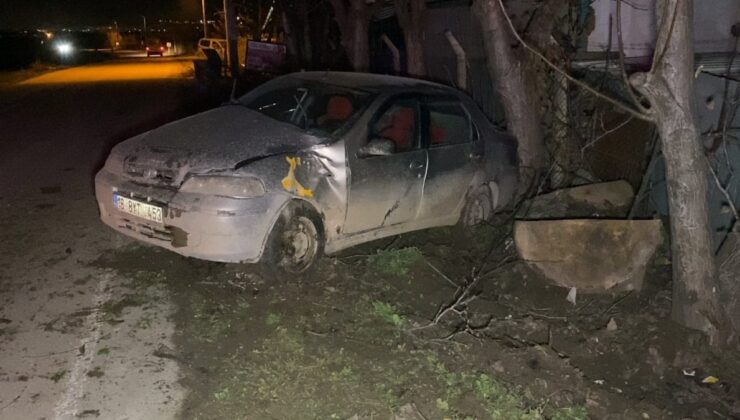 Bursa’da otomobil ağaca çarptı: 4 yaralı