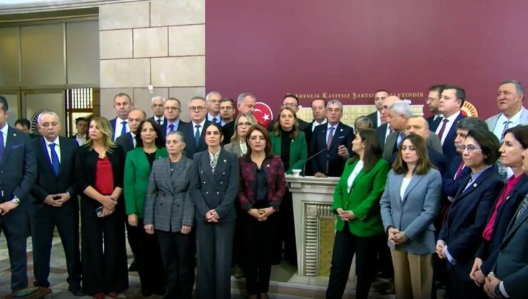 CHP’den emekli maaşı ve asgari ücretin artması için dikkat çeken eylem