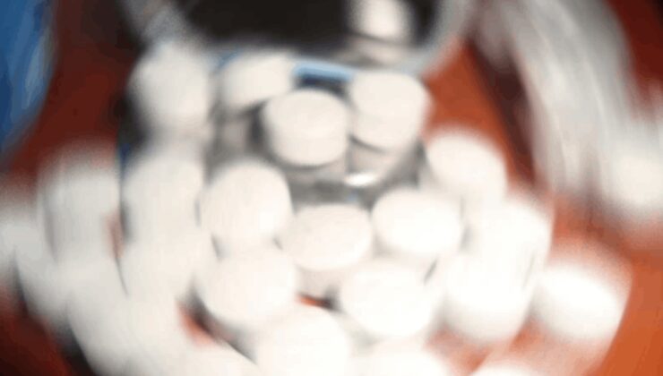 Esenler’de 2025’te 860 bin 360 uyuşturucu hap yakalandı