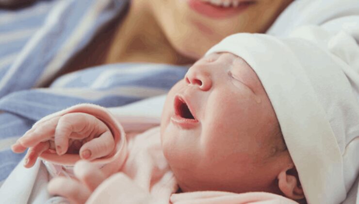 Hamile olduğunu bilmiyordu: 3,6 kiloluk bebek doğurdu