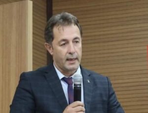 Hapis cezası alan AKP’li başkan partisinden istifa etti