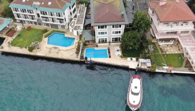 Ünlülerin gizli parti yalısı