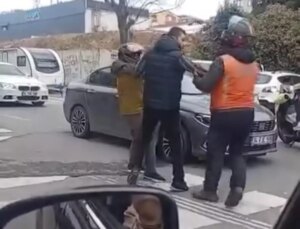 Ümraniye’de yol verme kavgası silahlı tehdide dönüştü