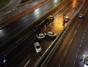 Ataşehir’de zincirleme kaza