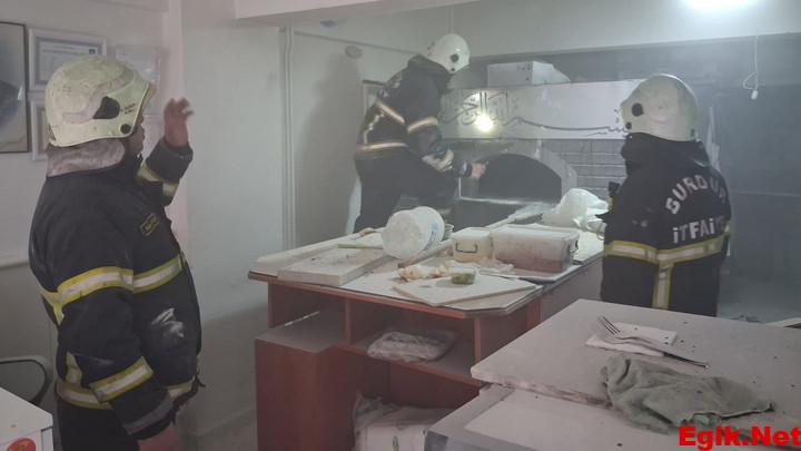 Burdur’da pide salonunda doğal gaz patlaması