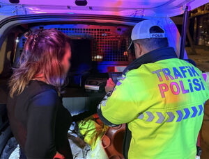 Ehliyeti iptal edildi, ‘Beni çekmeyin, avukatım’ diye seslendi