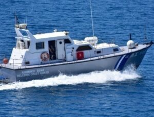 Estonya Büyükelçisi’nin de içinde olduğu gemi Meis açıklarında battı
