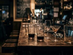 Meclis’e sunuldu, alkol yasağı genişletiliyor