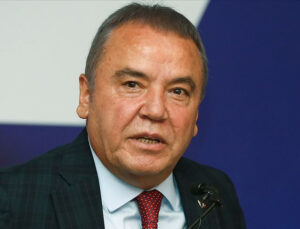 Muhittin Böcek hâkim karşısında