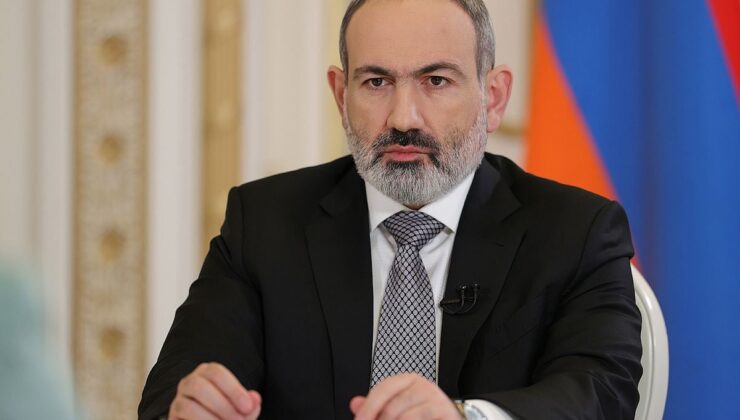Paşinyan, ABD Başkan Yardımcısı Vance’a Karabağ kitabı hediye eden müdürü görevden aldı