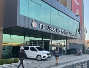 Uşak ve Marmaris belediyelerine operasyon! Belediye başkanı dahil 24 kişi gözaltında