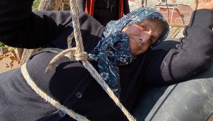 82 yaşındaki kadın, 20 yıldır çelik telli teleferikle evine ulaşıyor