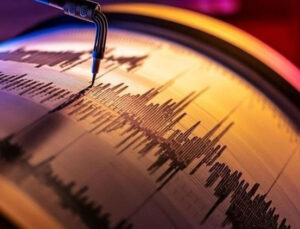 Antalya Demre’de 3.5 ve 4.7 büyüklüğünde peş peşe depremler!