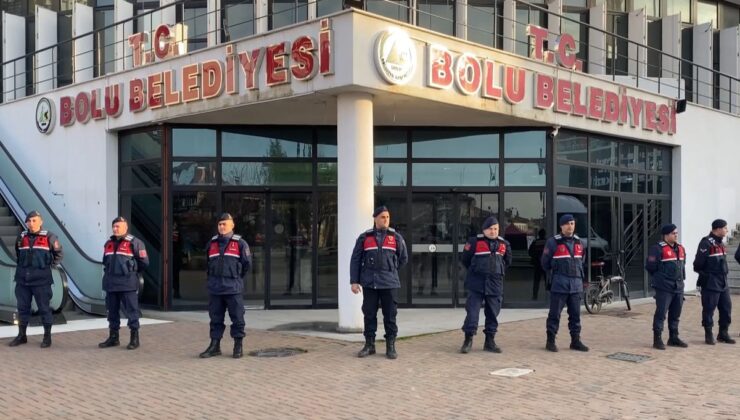Bolu Belediyesi’ne şafak baskını! Tüm bilgisayarlara el konuldu