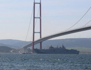 Çanakkale Boğazı çift yönlü trafiğe kapatıldı