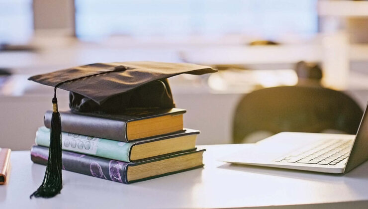 ‘Yapay zekâ’yla ‘doçent’ ve ‘doktor’ artacak