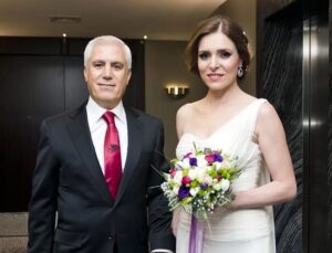 Gözaltına alınan Mustafa Bozbey’in belediye çalışanıyla evlendiği ortaya çıktı