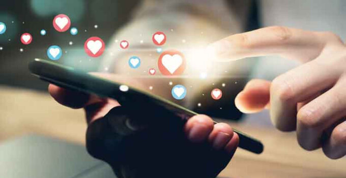 Gürlek: Sosyal medyaya gerçek kimlikle girilecek