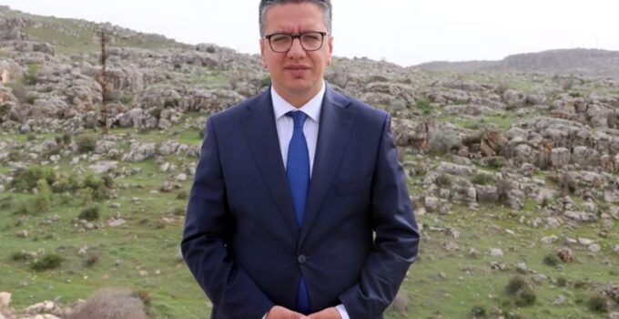 Halfeti Belediyesi’ne şafak operasyonu: 47 gözaltı