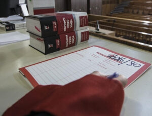 İBB davasının 16. gününde bilirkişi diyaloğu