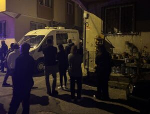 İki çocuğunun annesini boğazından vurarak katletti