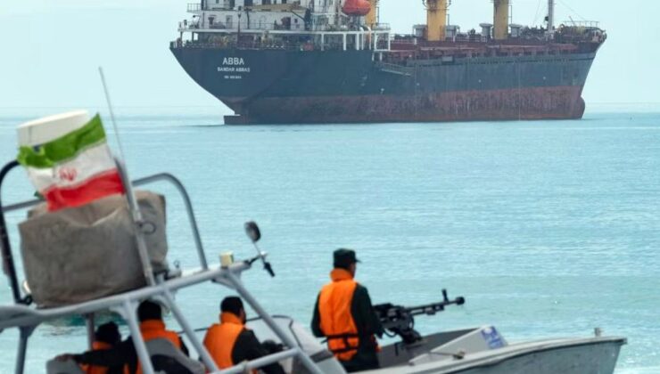 İran, Hürmüz Boğazı’nı yeniden kapattı