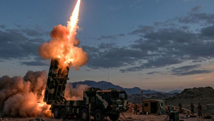 İran’ın başkenti Tahran’da patlama sesleri duyuldu