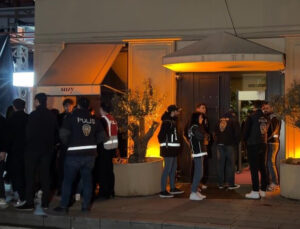 İstanbul’da uyuşturucu operasyonu… Gözaltına alınan şüpheliler adliyeye sevk edildi