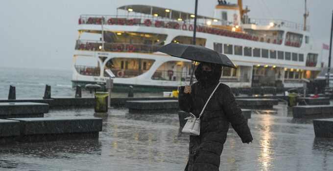 Meteoroloji tarih verdi! Yurdun büyük bölümünde etkili olacak: Yağışlar yeniden geliyor