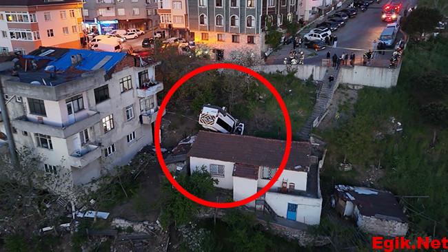Okul servisi evin çatısına düştü: Şoför hayatını kaybetti