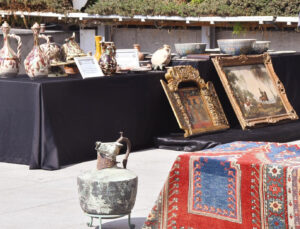 Paha biçilemez eserler ele geçirildi