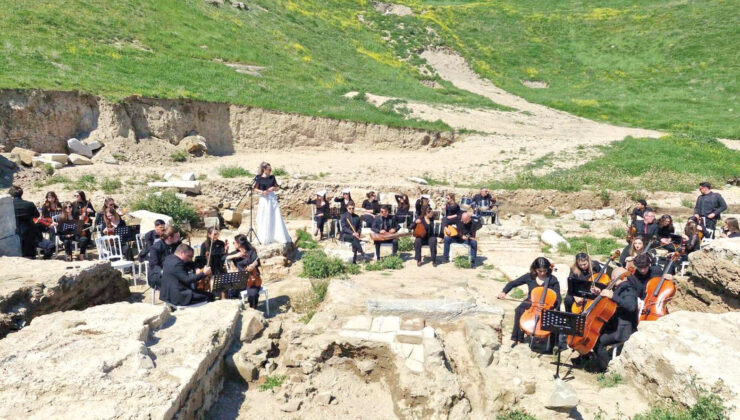 Perinthos Antik Kenti’nde 2 bin yıl sonra müzik yankılandı