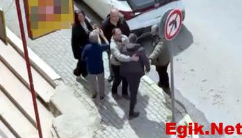Ters yönden girdi, tartışma çıkardı, araya giren mahalle sakininin üzerine yürüdü