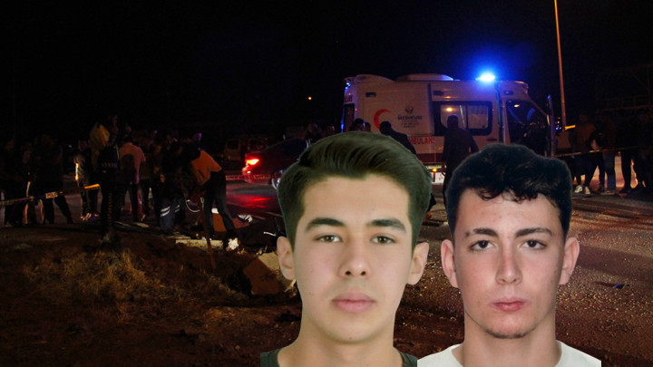 Antalya’da feci kaza! Çöp kamyonuyla çarpışan motosikletteki 2 genç hayatını kaybetti!