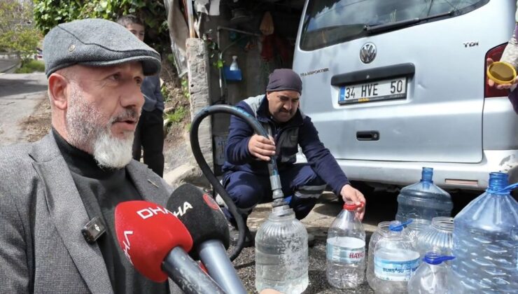 Görüntü İstanbul’un göbeğinden: 4 gündür su yok, bidonlarla kuyruğa girdiler