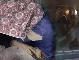Hatay’da kaçak göçmen operasyonu: Üzerlerini kamuflajla örtmüşler