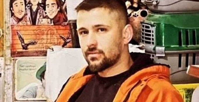 Kardeş kavgası kanlı bitti: 28 yaşındaki abisini öldürdü