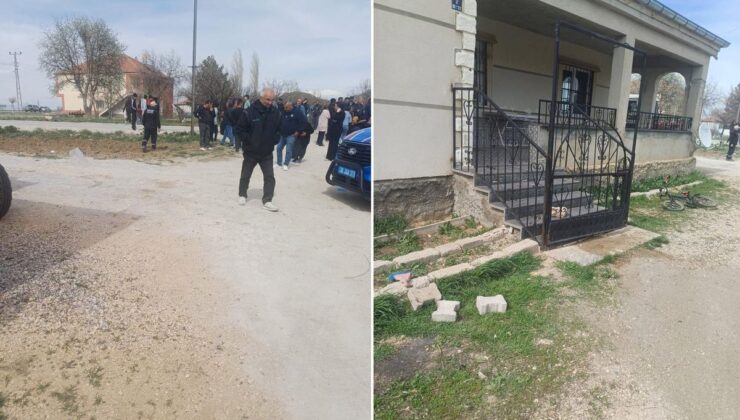 Tartıştığı eşini öldürüp, aynı silahla intihar etti