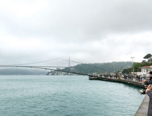 Yağışlı havayla başladı