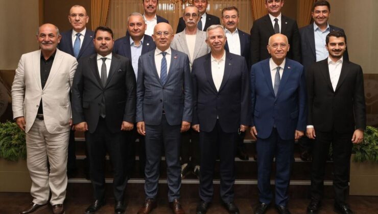 Ankara’yı sarsan iddia: 4 CHP’li belediye başkanı AK Parti’ye geçecek