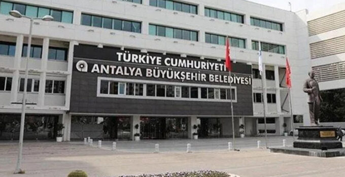 Antalya Büyükşehir Belediyesi’ne yeni soruşturma; 3 gözaltı