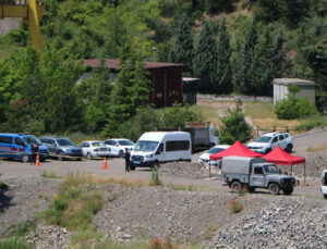 Bolu’da maden ocağında göçükte mahsur kalan işçiye ulaşma çalışmaları 3. gününde