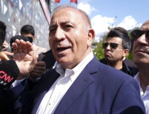 Gürsel Tekin, CHP’deki kurultay çağrılarına karşı çıktı: Ne kadar sağlıklı olabilir?