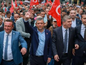 Kulisler yangın yeri! İşte Özgür Özel’in kuracağı yeni partinin adı