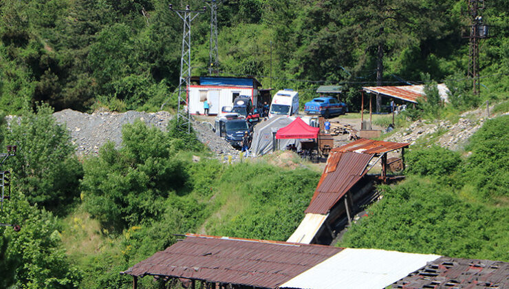 Maden mahsur kalan işçi! 26 saattir arama çalışmaları devam ediyor