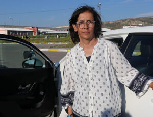 Onu azmettiren sebep duyanları duygulandırdı | 56 yaşında ehliyet aldı, dans ederek kutladı