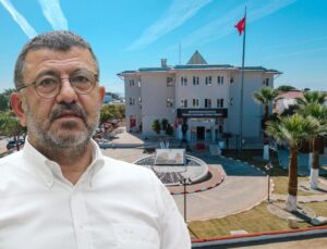 Seferihisar Belediyesi’ne operasyon! Veli Ağbaba’nın danışmanı da gözaltında