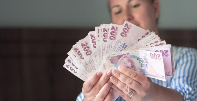 Yargıtay’dan milyonlara müjde! Emeklilikte dayatma bitti, yüksek maaş yolu açıldı