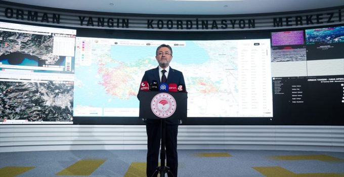 Balıkesir-Edremit, Çanakkale-Ayvacık, Antalya-Kumluca yangınları tamamen kontrol altına alındı