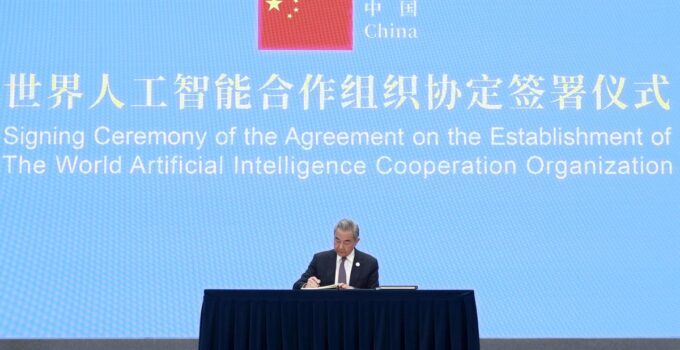 Çin’in Shanghai kentinde 29 ülkenin imzaladığı anlaşmayla Dünya Yapay Zeka İşbirliği Örgütü kuruldu